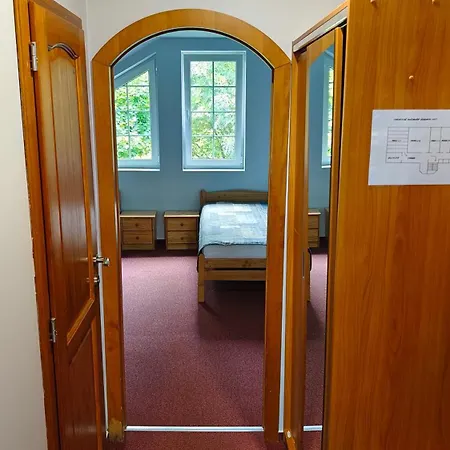 York Hotel 3*