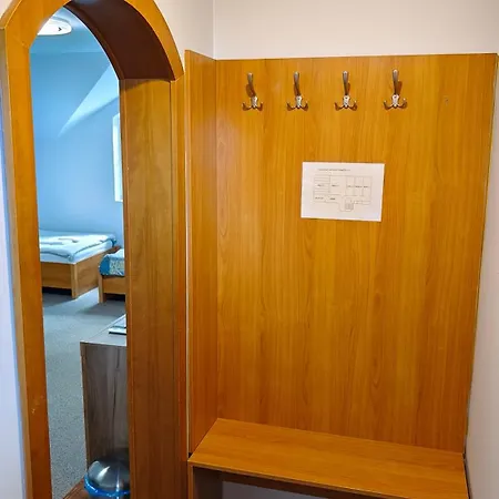 Hotel York 3*