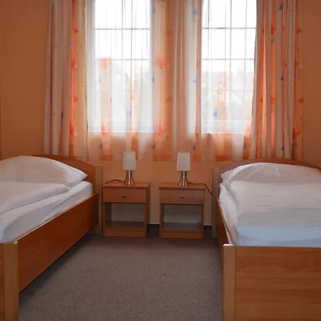 York Hotel 3*